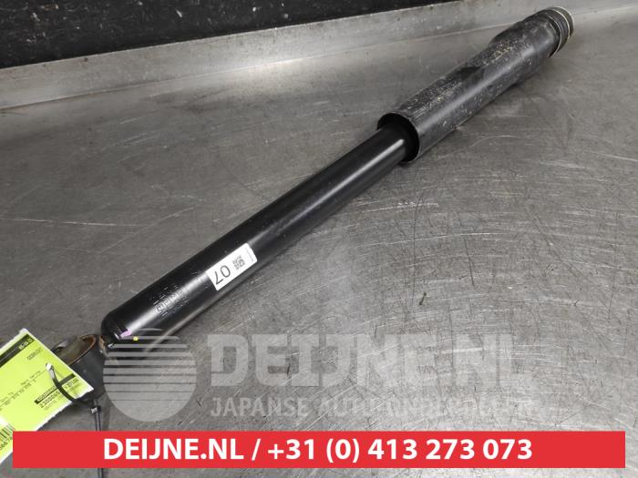Toyota Aygo X Stoßdämpfer links hinten O566780