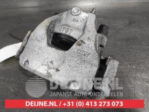 Toyota Aygo X Bremszange links vorne O566816 foto 2