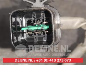 Hyundai Matrix Front wiper motor O566842 photo 2