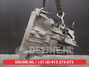 Nissan Qashqai+2 Versnellingsbak O567135 foto 2