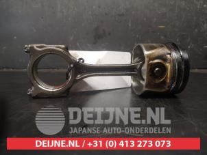 Mazda 3 Zuiger O567312 foto 2
