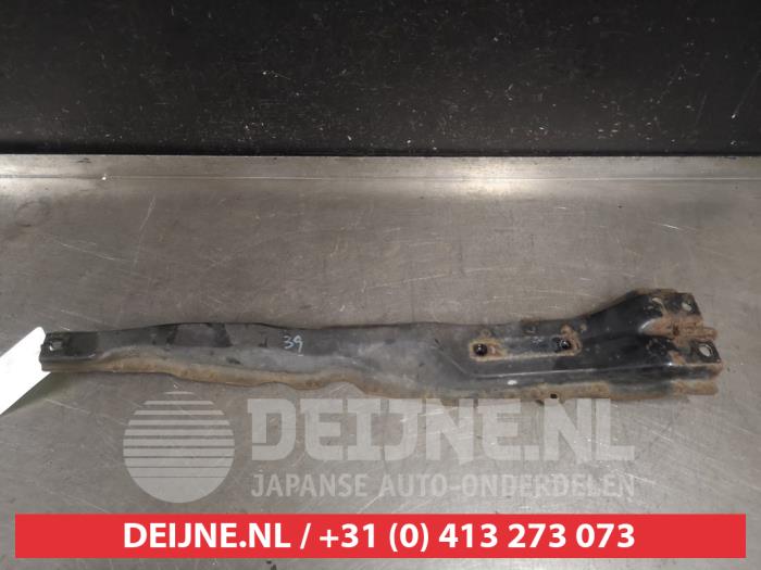 Mitsubishi Outlander Motorbalk O567344