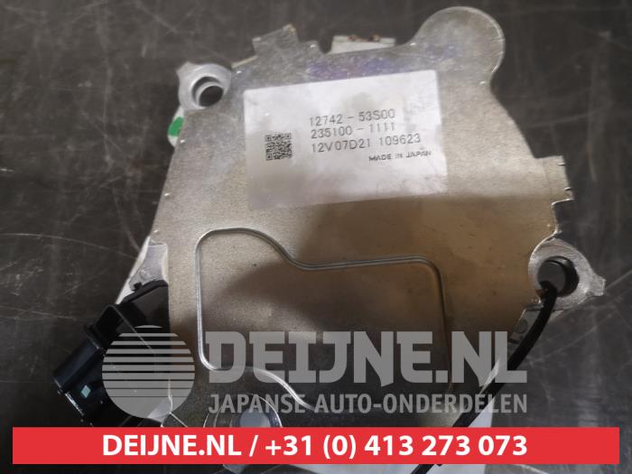 Suzuki Swift Camshaft adjuster O567347
