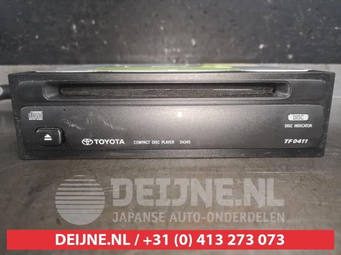 Toyota Yaris CD Speler O567369
