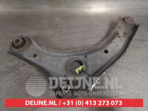 Nissan Note Front lower wishbone, right O567739 photo 2