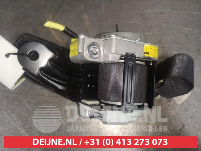 Lexus IS Sicherheitsgurt links hinten O567899