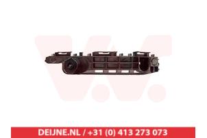 Nieuwe Bumpersteun links-voor Toyota Yaris Prijs € 25,00 Inclusief btw aangeboden door V.Deijne Jap.Auto-onderdelen BV