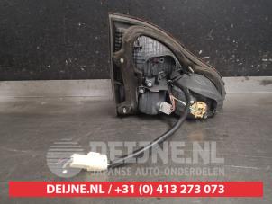 Toyota Avensis Verso Tailgate reflector, right O568045 photo 3