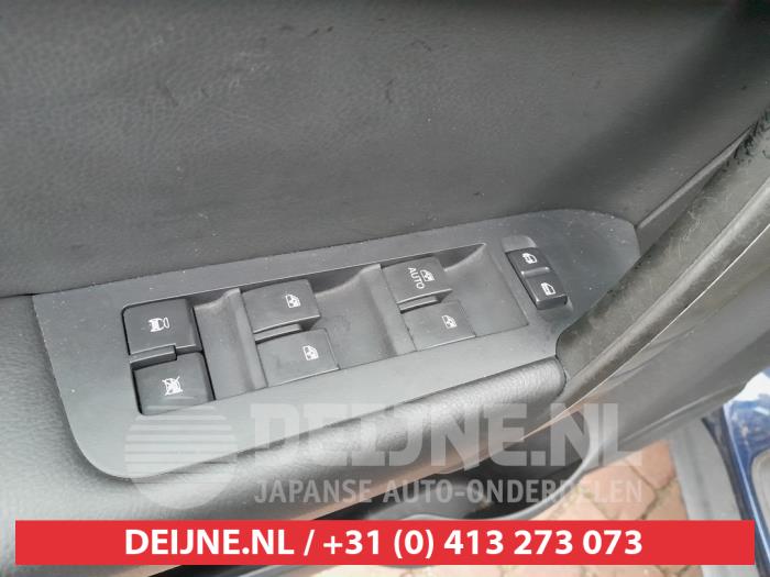 Chevrolet Captiva Combischakelaar ramen O568121