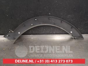 Chevrolet Captiva Spatbord Lijst O568162 foto 2