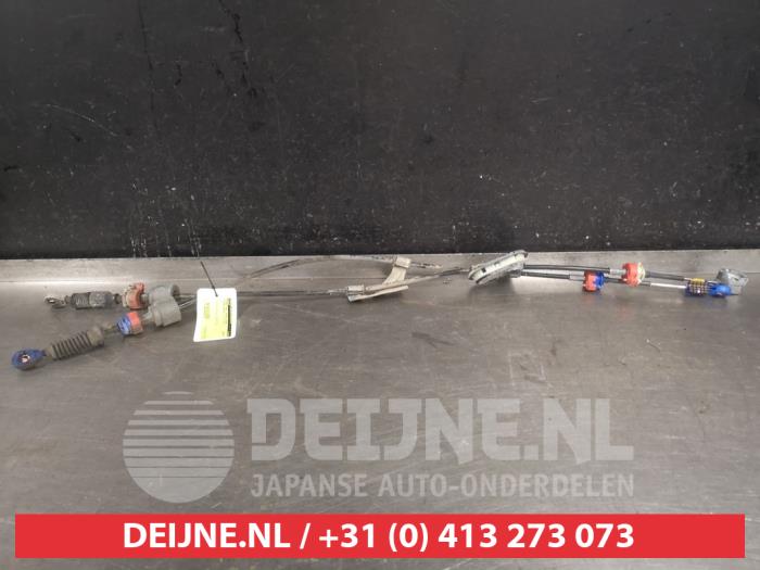 Gebruikte Schakelkabel Versnellingsbak Nissan Qashqai (J10) 1.5 dCi DPF Prijs € 50,00 Margeregeling aangeboden door V.Deijne Jap.Auto-onderdelen BV