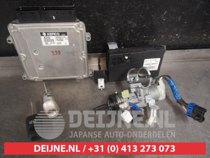 Hyundai I30 Computer Motormanagement O568482