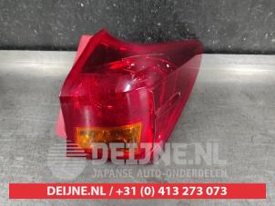 Gebruikte Achterlicht rechts Toyota Auris Touring Sports (E18) 1.8 16V Hybrid Prijs € 100,00 Margeregeling aangeboden door V.Deijne Jap.Auto-onderdelen BV