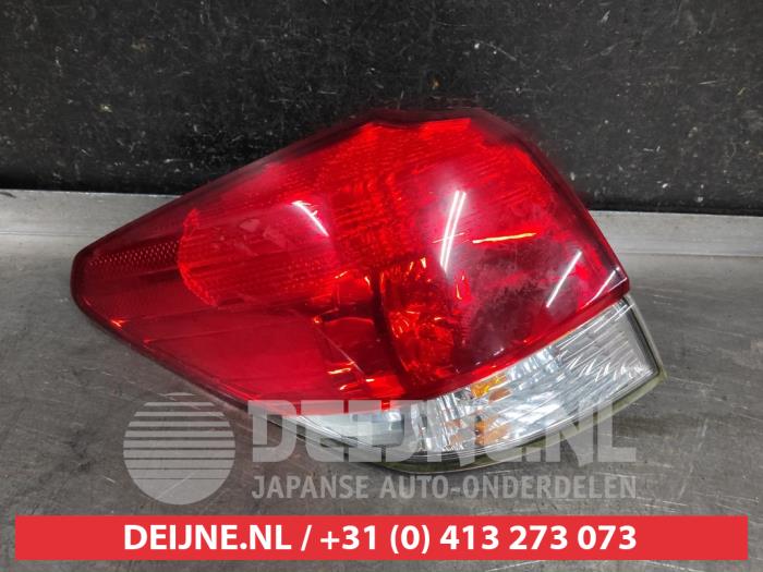 Subaru Legacy Rücklicht links O568863