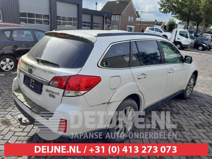 Subaru Legacy Heckklappenreflektor rechts O568869
