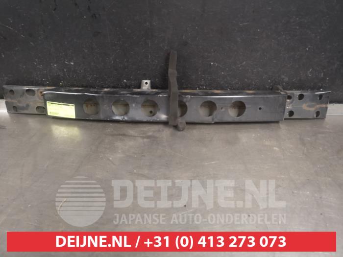 Subaru Justy Bumperframe voor O568895