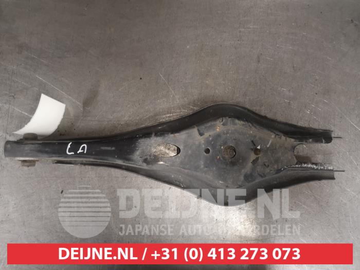 Kia Ceed Draagarm links-achter O568901