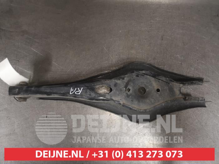 Kia Ceed Draagarm rechts-achter O568902