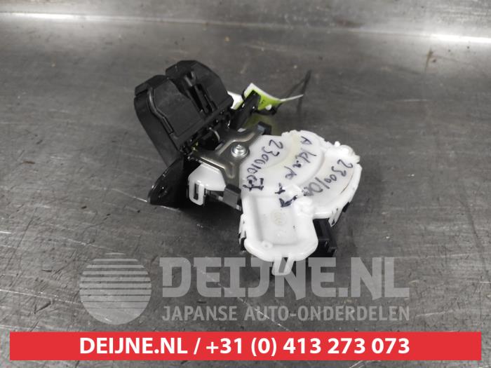 Mazda CX-3 Slotmechaniek Achterklep O568942