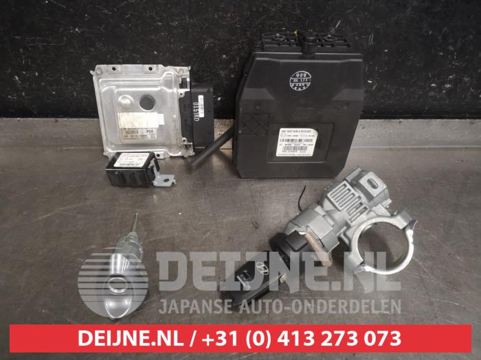 Hyundai IX20 Zündschloss+Schlüssel O569127