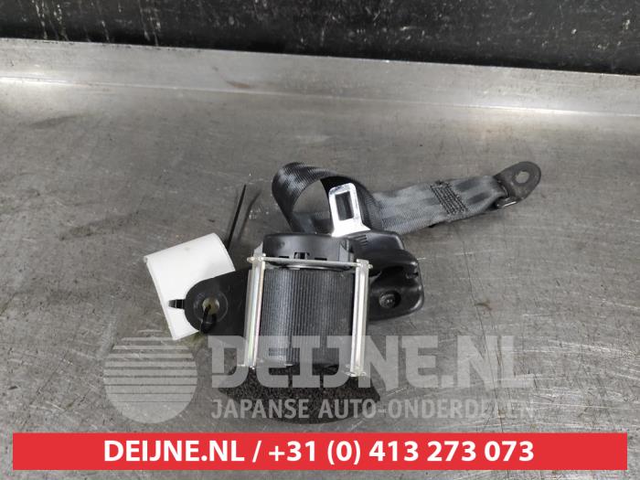 Toyota Avensis Veiligheidsgordel links-achter O569250