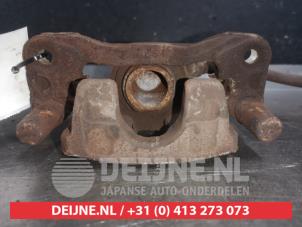 Mitsubishi Lancer Remklauw (Tang) links-achter O569544 foto 3