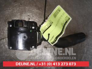 Mazda 3 Ruitenwis Schakelaar O569548 foto 2