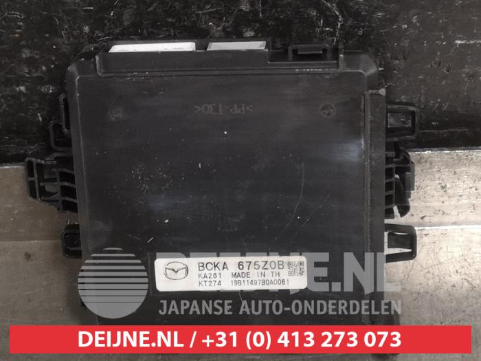 Mazda 3 Computer hybride accu O569563