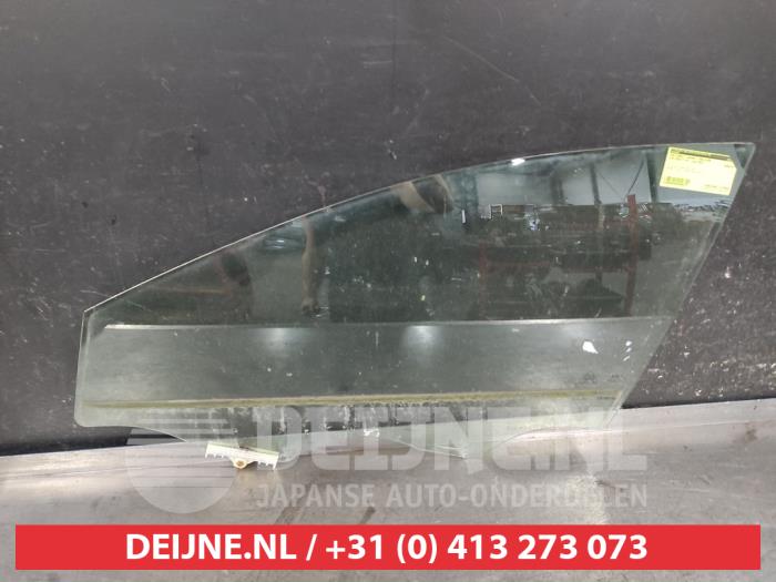 Kia XCeed Türscheibe 4-türig links vorne O569575