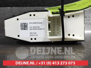 Kia EV6 Electric window switch O569651 photo 2