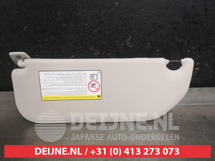 Toyota Aygo Sun visor O569857