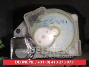 Lexus IS Sicherheitsgurt links hinten O570013 foto 3