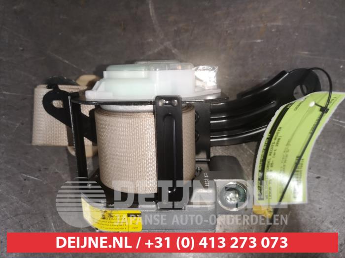 Lexus IS Sicherheitsgurt rechts hinten O570014