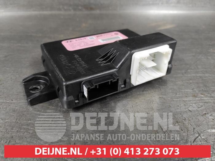 Kia XCeed Module tailgate motor O570120