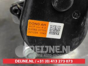 Kia XCeed Remklauw (Tang) links-achter O570292 foto 3