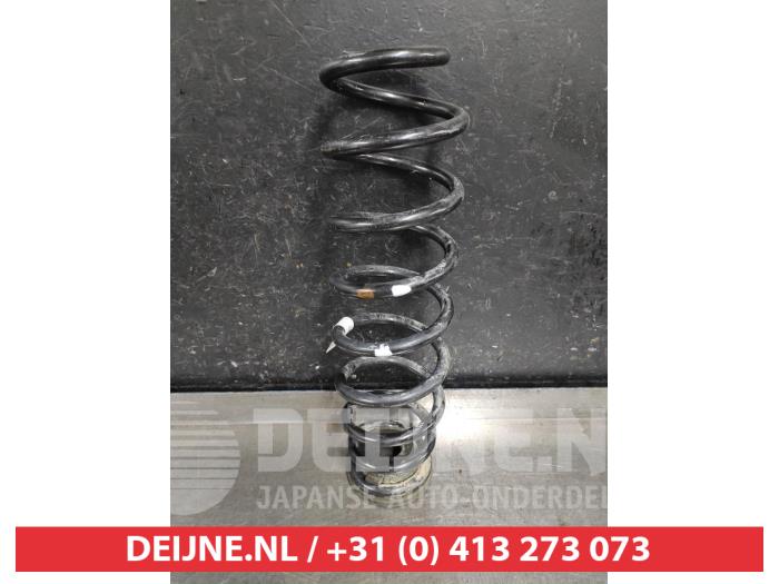 Kia XCeed Schraubenfeder hinten O570301