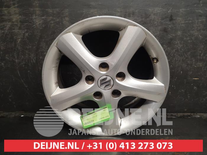 Suzuki SX-4 Velg O570385