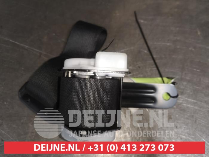 Lexus IS Sicherheitsgurt links hinten O570455