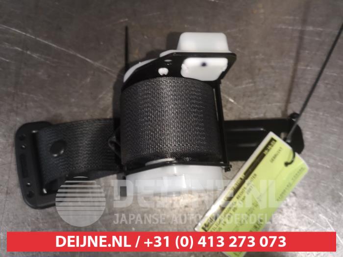 Lexus IS Sicherheitsgurt rechts hinten O570457