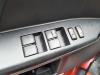 Schakelblok ruiten van een Lexus CT 200h, 2010 1.8 16V, Hatchback, Elektrisch Benzine, 1.798cc, 100kW (136pk), FWD, 2ZRFXE, 2011-09, ZWA10 2015
