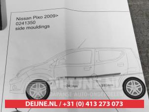 Nissan Pixo Portierlijst O570700 foto 2