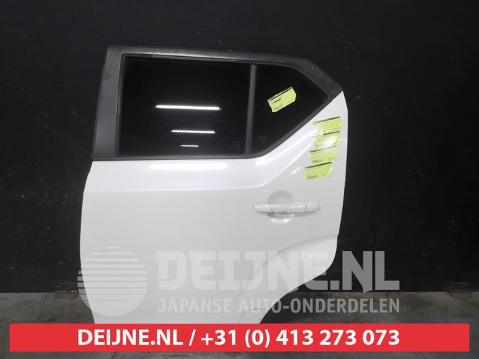 Suzuki Ignis Portier 4Deurs links-achter O570676
