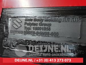 Suzuki Celerio Portierlijst O570712 foto 4