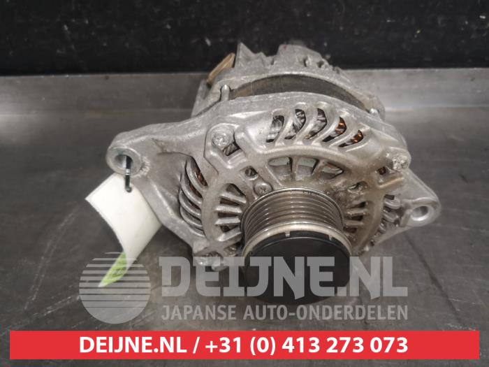 Gebruikte Dynamo Mitsubishi Outlander (GF/GG) 2.0 16V 4x2 Prijs € 100,00 Margeregeling aangeboden door V.Deijne Jap.Auto-onderdelen BV