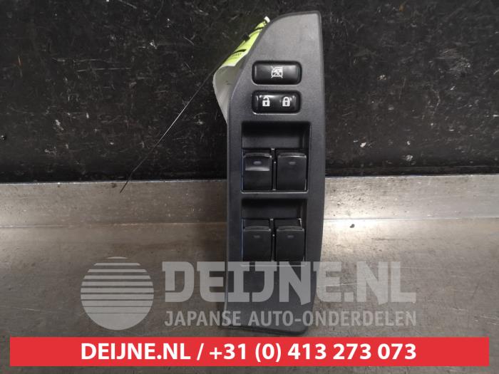 Toyota Verso Combischakelaar ramen O570857