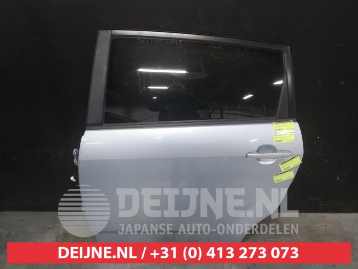 Toyota Corolla Verso Rear door 4-door, left O570928