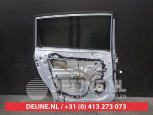 Toyota Corolla Verso Tür 4-türig links hinten O570928 foto 2
