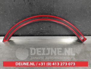 Suzuki Swift Wheel arch strip O570961 photo 2