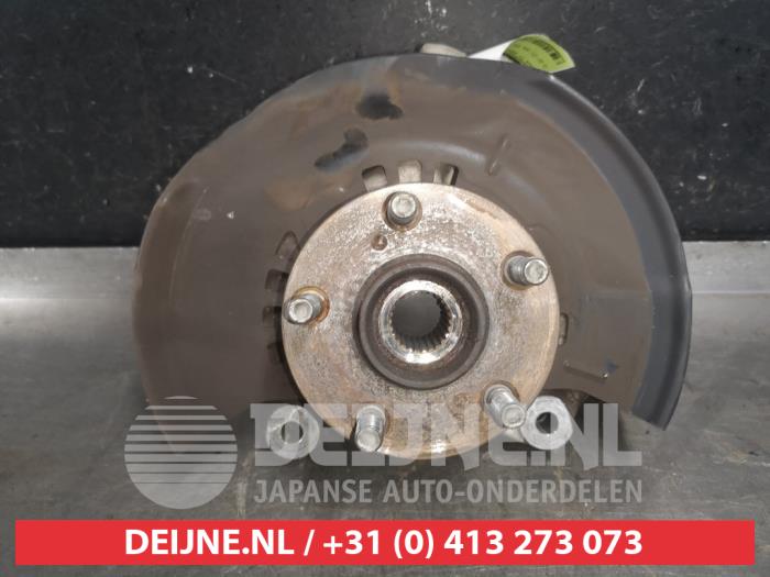 Lexus CT 200h Fusee rechts-voor O571006