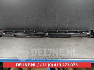Mazda CX-3 Zijskirt rechts O571044 foto 4